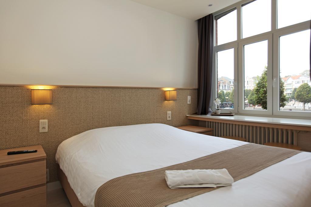 Hotel Cecil De Panne Quarto foto